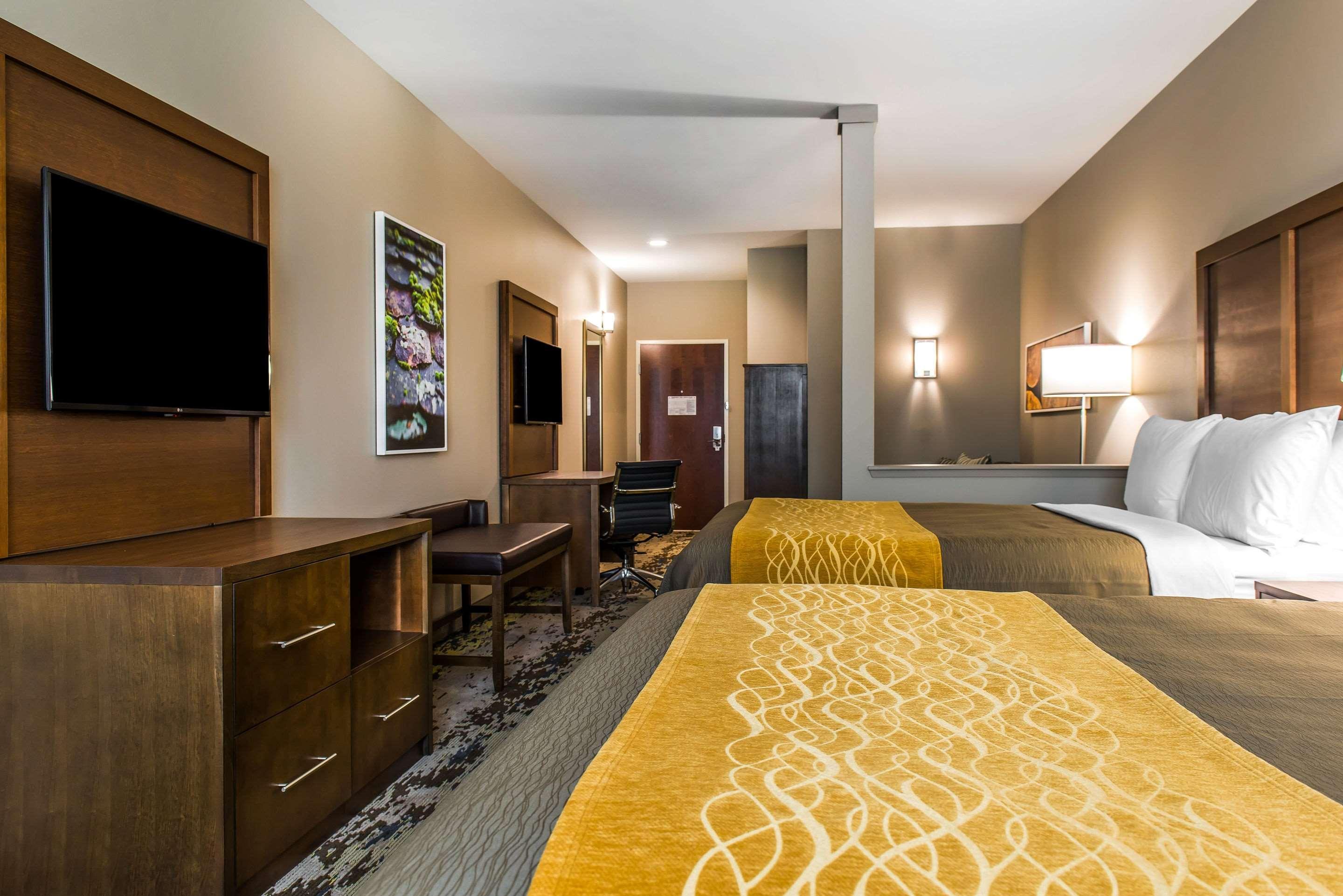 Comfort Inn & Suites Valdosta Buitenkant foto