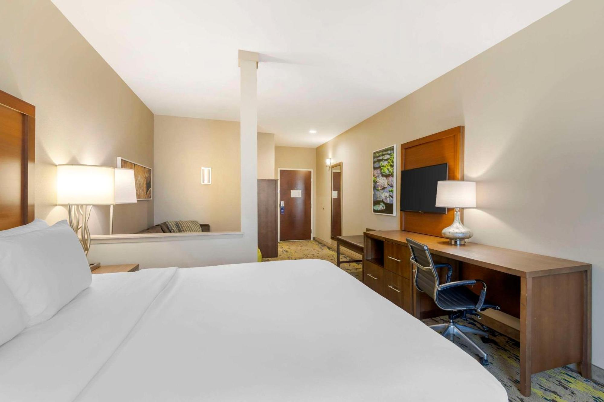 Comfort Inn & Suites Valdosta Buitenkant foto